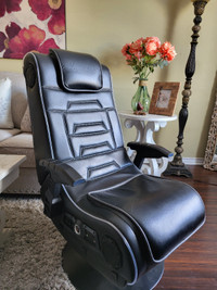 Xrocker gaming chair 200$