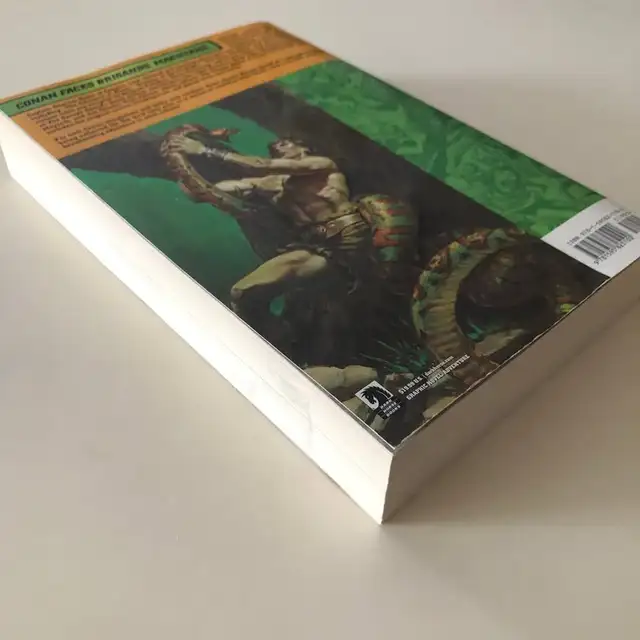 The Savage Sword of Conan Large Comic Volume 7 in Comics & Graphic Novels in Kingston - Image 5