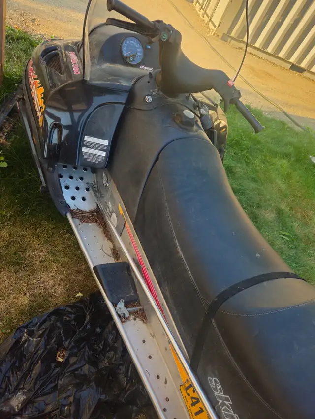 SKI  DOO in Snowmobiles in Penticton - Image 4