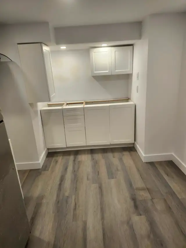 2 Handymen570156317567232008