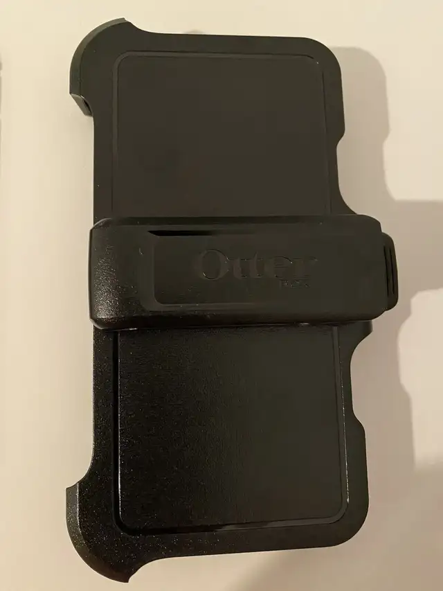 iPhone X,XS,11 Pro Max, 12PM, 16PM otterbox defender belt clip ! in Cell Phone Accessories in Gatineau - Image 2