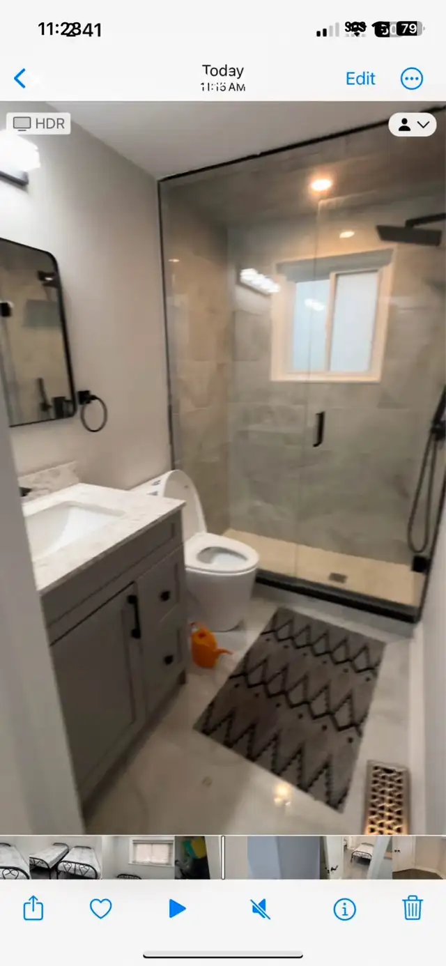 Private room for rent( FEMALES ONLY) 63793657963905122