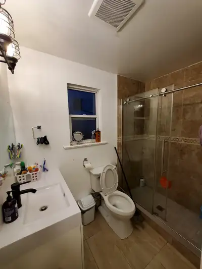 3-Bedroom Main Floor Bungalow for Rent-Spacious &Bright