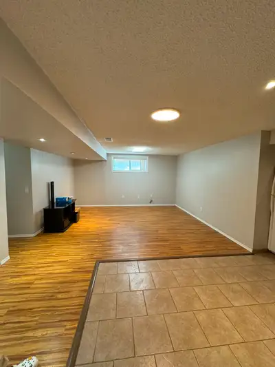 Basement Suite in Panorama for Rent!!