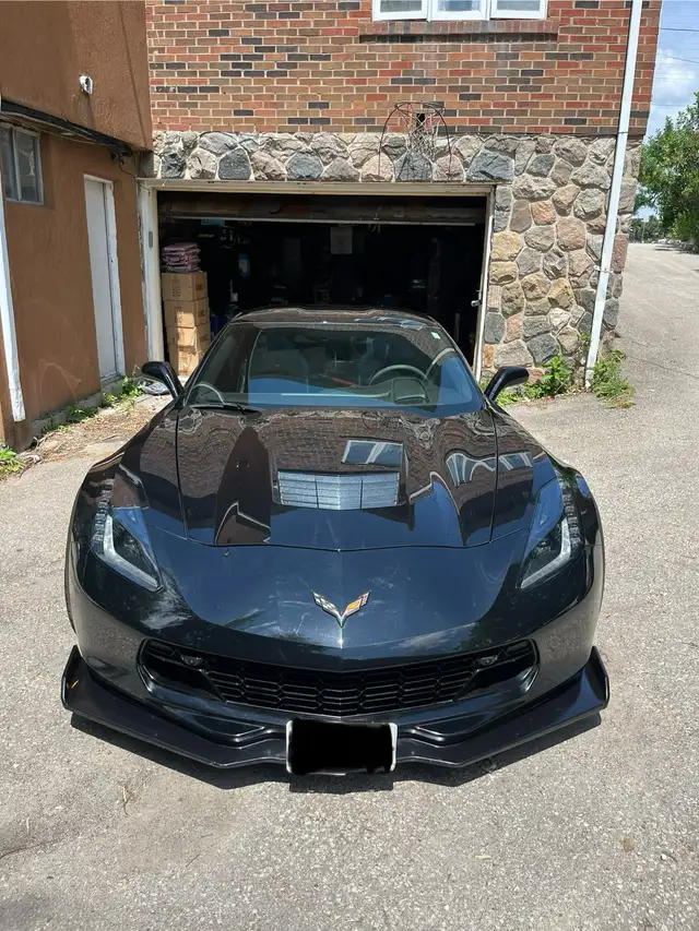 2017 Chevrolet Corvette C7 Grand Sport – 7-Speed Manual – 41,000
