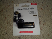 TeamGroup C175 128GB USB 3.0 Flash Drive, Black (TC1753128GB01)