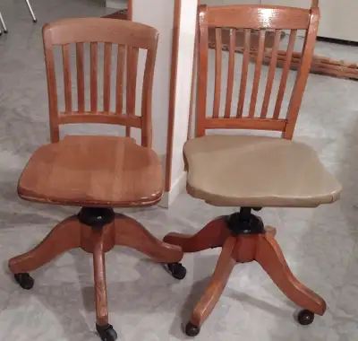 Chaises en chêne anciennes, View more