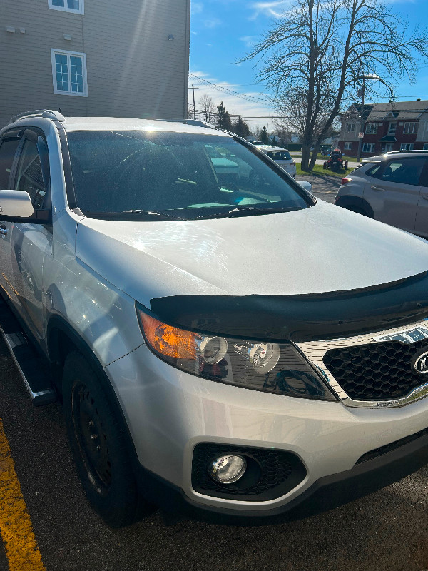 Kia sorento 2012  54000 km dans Autos et camions  à Ouest de l’Île - Image 2