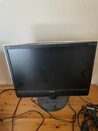 Viewsonic vg2230wm Monitor Available , View more