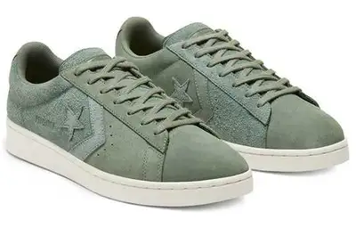 **New with tags** Converse Pro Leather low, View more