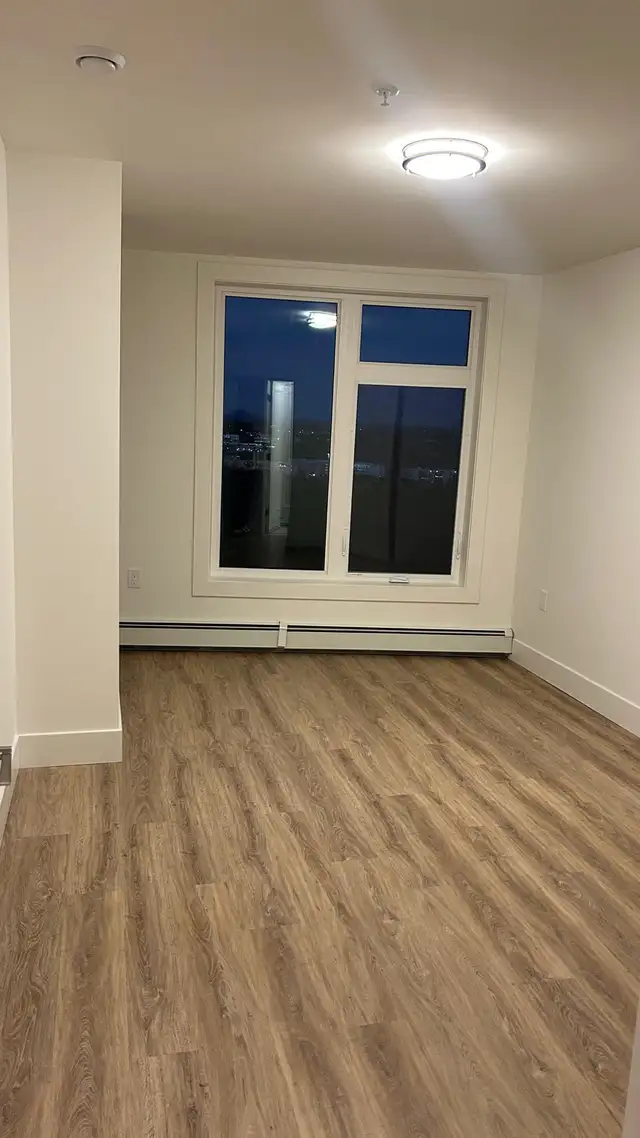 A furnished room  in Long Term Rentals in Bedford - Image 4