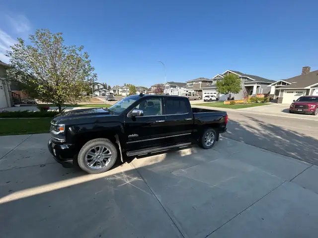 2018 Chevrolet Silverado 1500 High Country