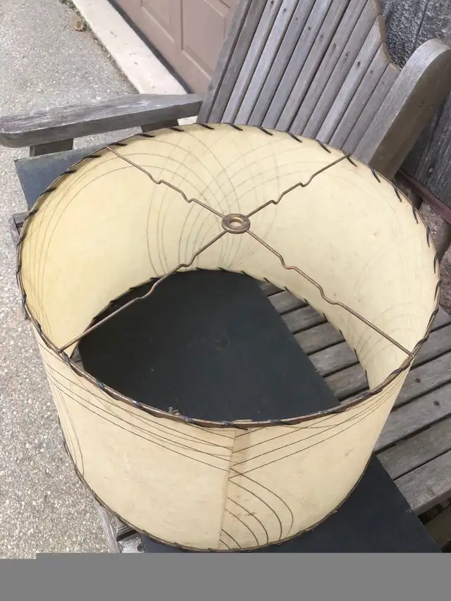 Vintage Fibreglass Antique MCM Lamp Light Shade Retro Decor  in Indoor Lighting & Fans in Oakville / Halton Region - Image 7
