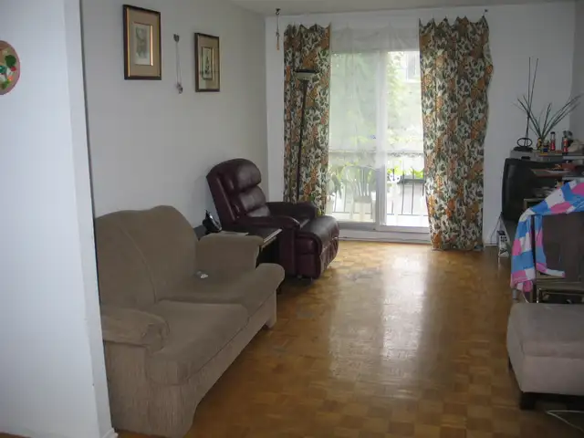 Grand 4 ½  2iem etage, Longueuil, 1 Juillet, 2026