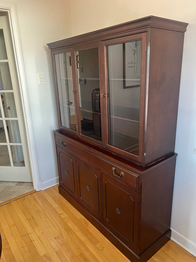 China Cabinet in Hutches & Display Cabinets in Saint John