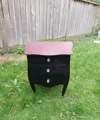 3-Drawer Nightstand with Red Patterned Top, View more