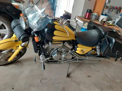 V4 Honda Magna Tires excellent, great condition, powerful/fast bike. $3700 obo 306 821 3560