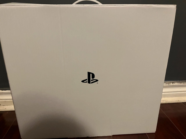 PlayStation 5 Digital Edition – Like New in Sony Playstation 5 in Mississauga / Peel Region - Image 3
