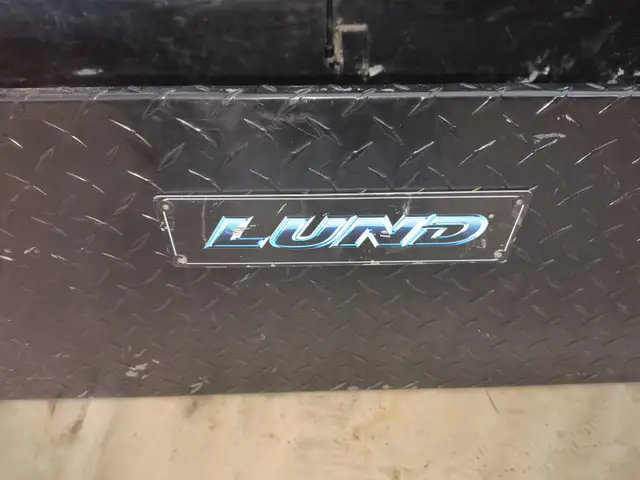 Lund Tool Box in Other Parts & Accessories in Saskatoon - Image 5