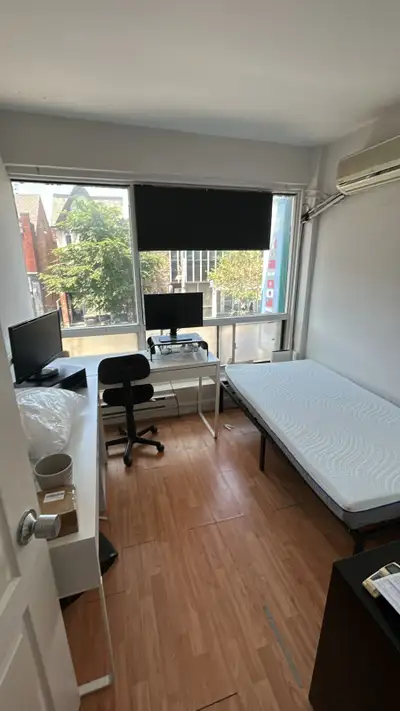 Private room for rent