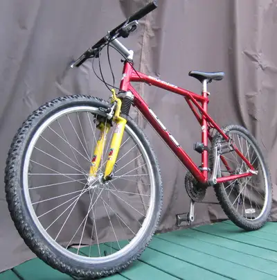 GT BACKWOODS 1996 MOUNTAIN BIKE SHIMANO STX ALIVIO, View more