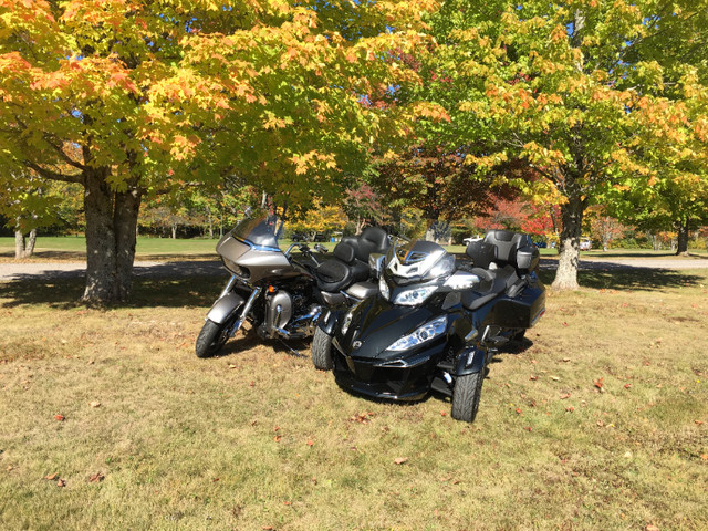 Can-Am Spyder RT Limited - 2014 in Touring in City of Halifax - Image 2