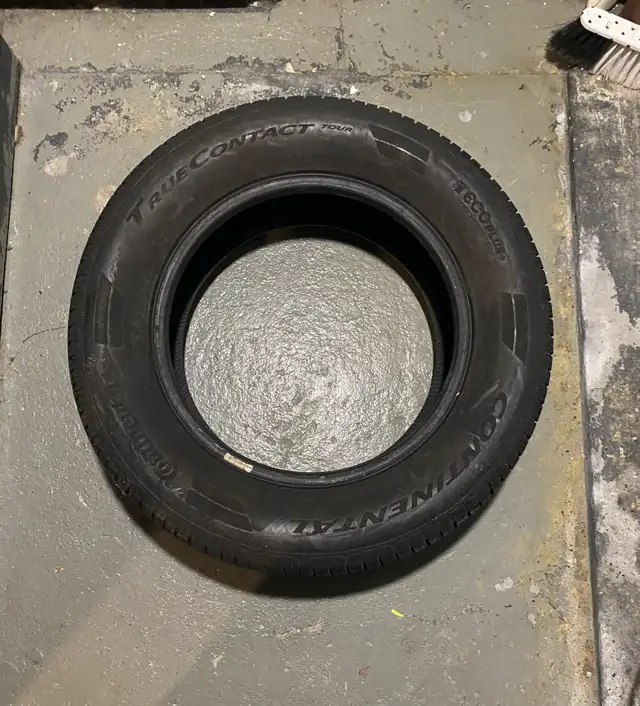 215/65R/16 All Season Tires (2) in Tires & Rims in City of Halifax - Image 5