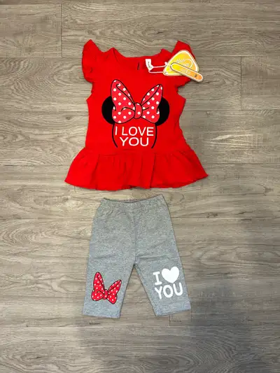 NWT 12-18 months Minnie summer outfit 