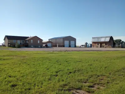 Acreage for sale by owner Just outside of Stirling AB, next to highway 4. 20 minutes south of Lethbr...