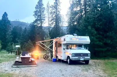 This little 20 foot beauty is for sale and she is solid! Near every detail has been updated. Motor T...