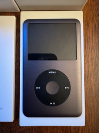 Like New iPod Classic 160GB +17,000 +Songs***Read First***