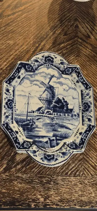XL Victoria Ware Plate Blue and White Wall Plate Fantastic Shape, View more