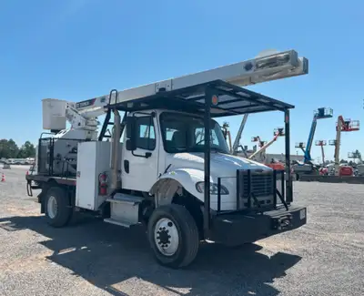 2020 FREIGHTLINER M2 106 - CUMMINS 6.7L DIESEL - 4X2 - 6-SPD MANUAL - 38,000 MILES TEREX XT PRO 60/7...