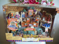 Harry Potter "Hogwarts School" Electronic Playset (Mattel, 2001)