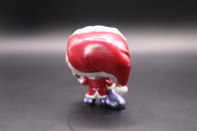 2023 Funko Pocket Pop DC Vinyl Mini Figure - Joker (Metallic) in Toys & Games in Calgary - Image 2