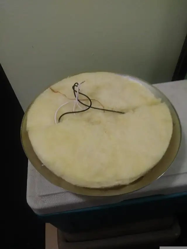 Flush Mount Ceiling Light Fixture in Indoor Lighting & Fans in City of Toronto - Image 4