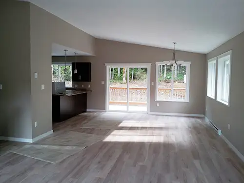 Upper, 3bed/2bath house with garage in Long Term Rentals in Nanaimo - Image 3