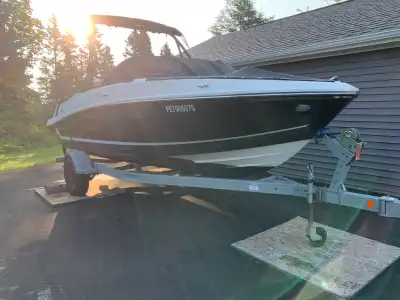 2019 Bayliner VR5 This 2019 Bayliner VR5 boat is an ideal family boat. Only 183 Hours Financing Avai...