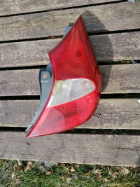RT tail light for 2012 to 2017 Hyundai accent hatchback