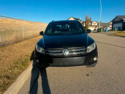 Selling my 2013 Tiguan r-line. It has been a great car for me very reliable and ive never had any is...