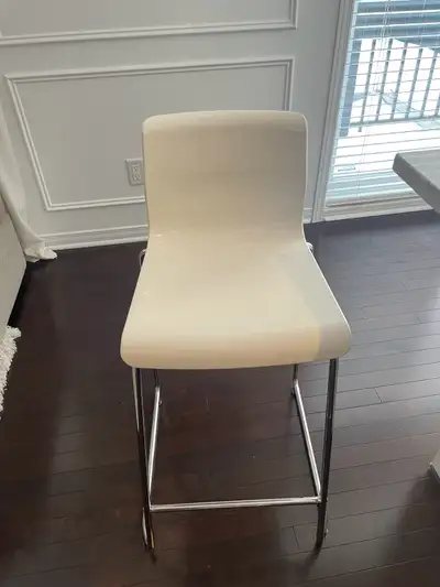 Island Stools / Tabouret Comptoir, View more