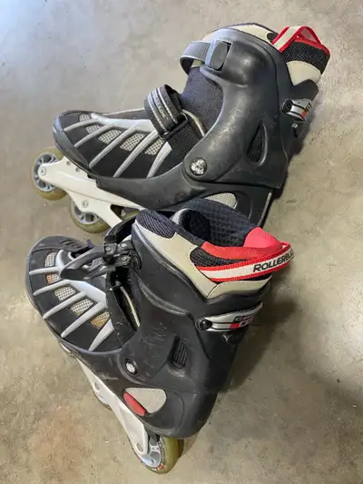 Roller blades or In line skates.  Size 9 men or 10 lady, View more
