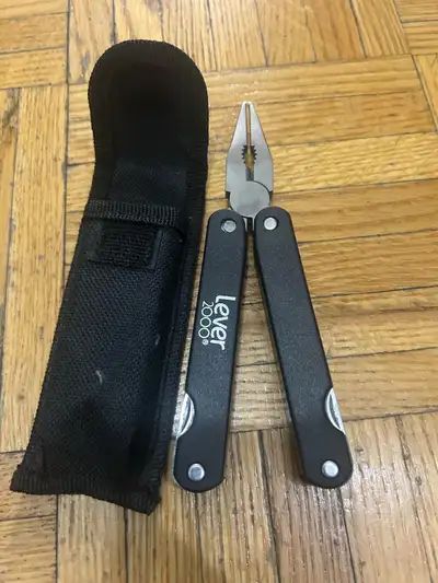 Lever 2000 Multi-Tool Pliers, View more