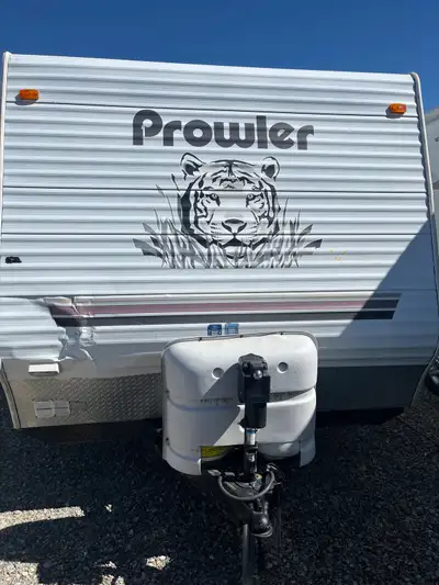Spacious travel trailer. 25 feet bumper pull, Half ton towable with a slide out. A/C, Great shape. E...