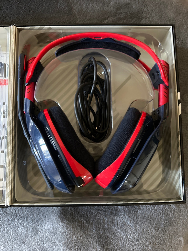 Gaming headphones for sale in General Electronics in Woodstock - Image 2