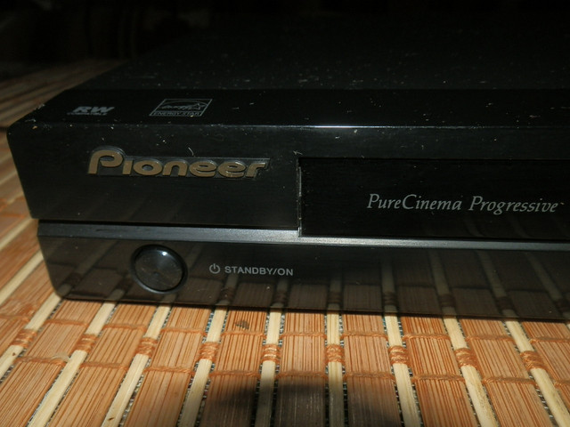 Pioneer DVD Player, DV-420V-K, HDMI, USB, 1080p, W/ Remote in CDs, DVDs & Blu-ray in Dartmouth - Image 2