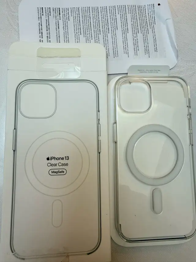 iPhone 13 case MagSafe clear in Cell Phone Accessories in City of Toronto - Image 2
