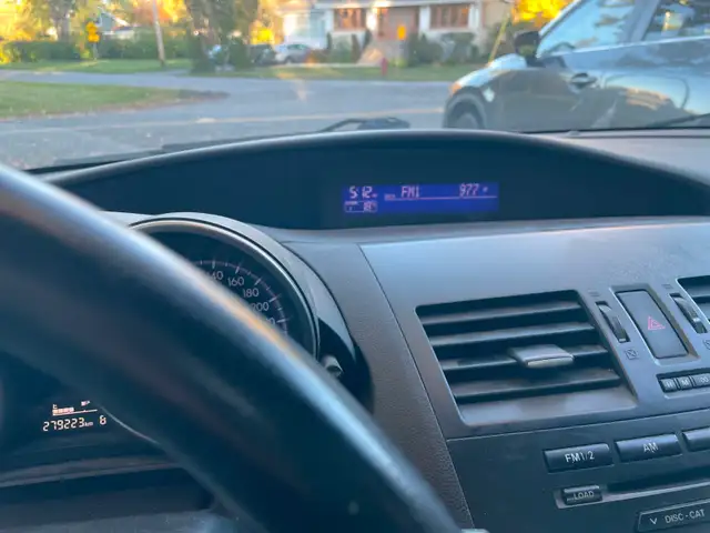 Mazda 3 2012598246621699133448