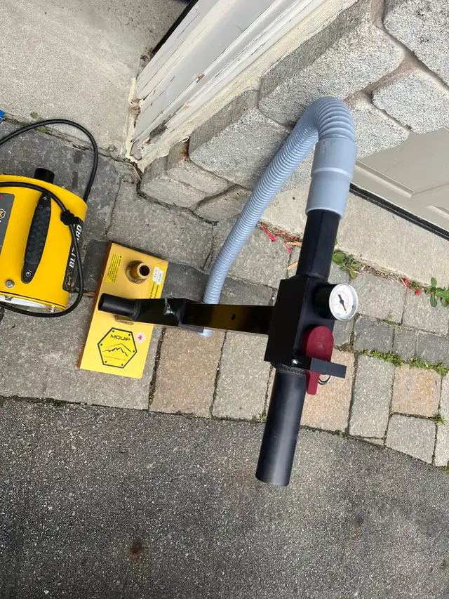 paver mquip blizzard lifter , like new  in Power Tools in Markham / York Region - Image 3