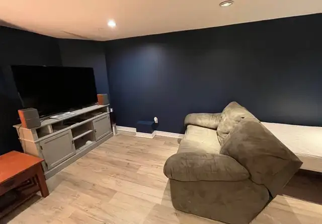 STUDENT RENTAL in Long Term Rentals in Oakville / Halton Region - Image 8